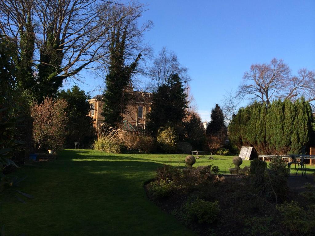 Bed and Breakfast Claremont House Edimburgo Esterno foto